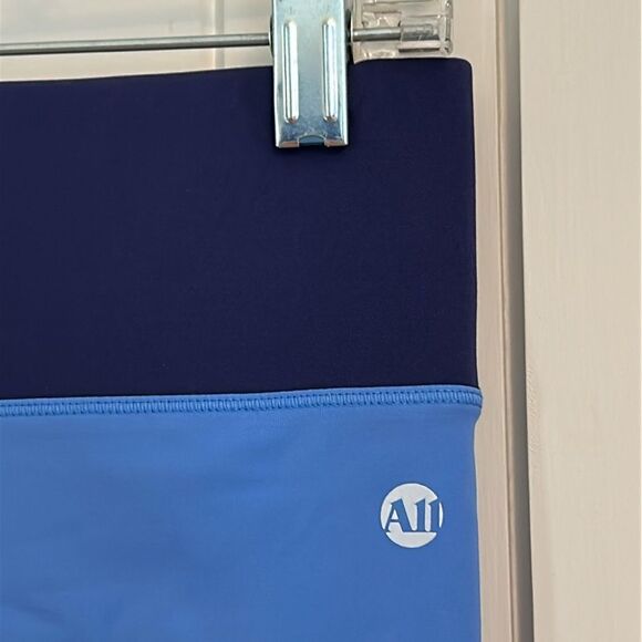 All Access Colorblock Blue 7/8 Leggings Size Medium - Picture 5 of 8